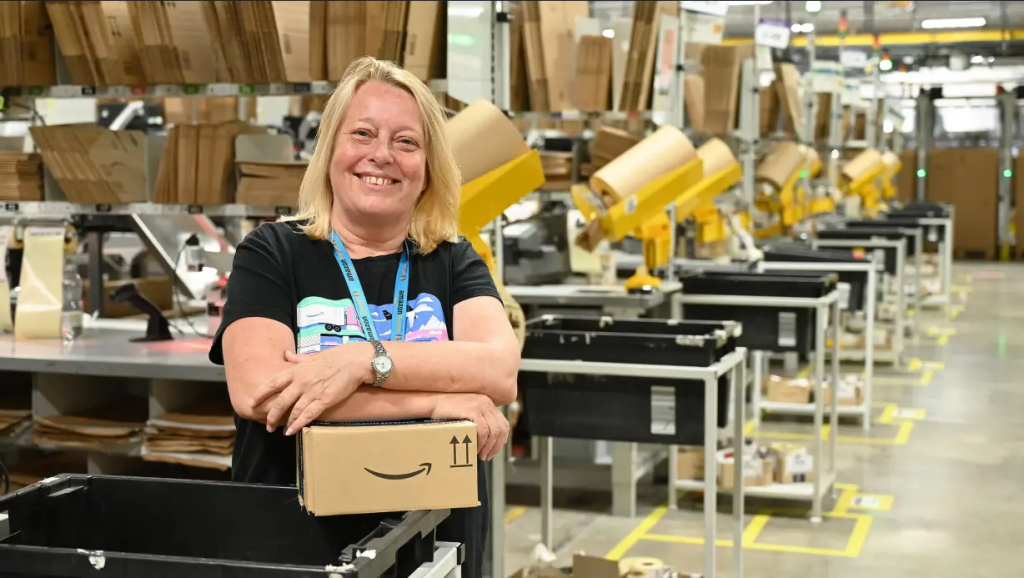 Amazon is on a hiring spree, and the doors are wide open for those seeking exciting job opportunities. Whether you’re a seasoned professional